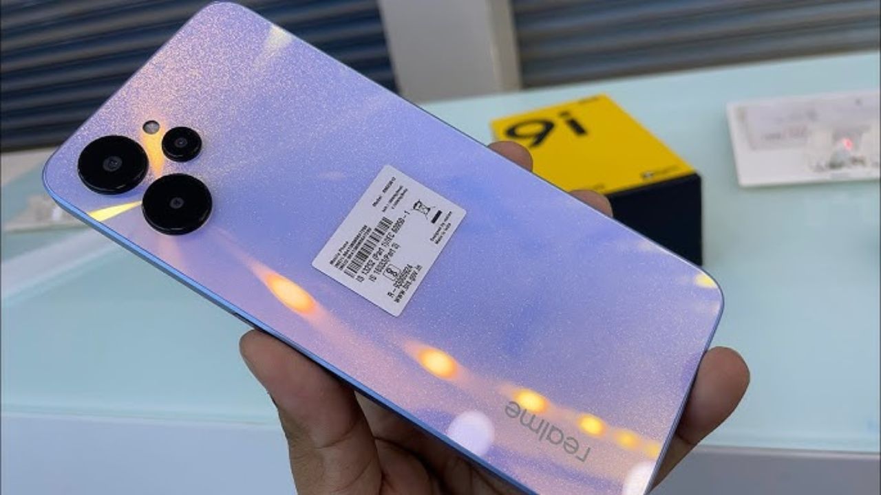 गरीबो के बजट में आया Realme का चकाचक 5G स्मार्टफोन, अमेजिंग कैमरे के साथ 5000mAH बैटरी