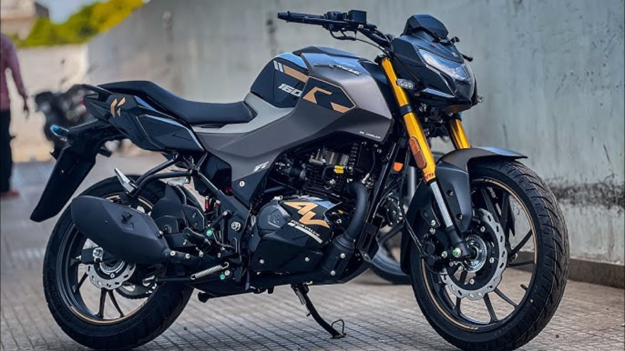 Apache जैसी बाइक की कमर तोड़ने आयी Hero की नई Xtreme 160R 4V, स्टैंडर्ड फीचर्स के साथ देखे कीमत