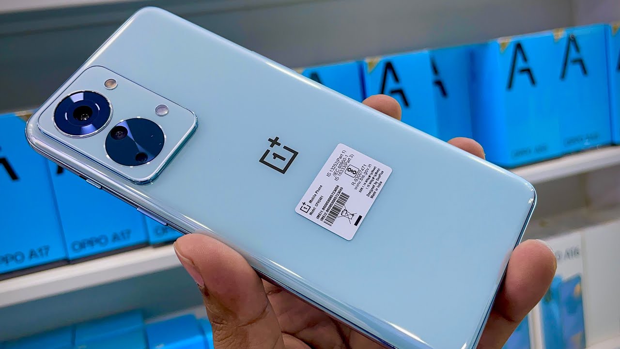 चकाचक कैमरे और दमदार बैटरी के साथ मार्केट में धूम मचा रहा OnePlus का ये जबरदस्त 5G स्मार्टफोन, देखे कीमत