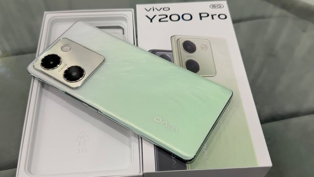 स्टाइलिश डिजाइन और दमदार कैमरा के साथ आया Vivo Y200 Pro 5G स्मार्टफोन, जाने कीमत और खासियत